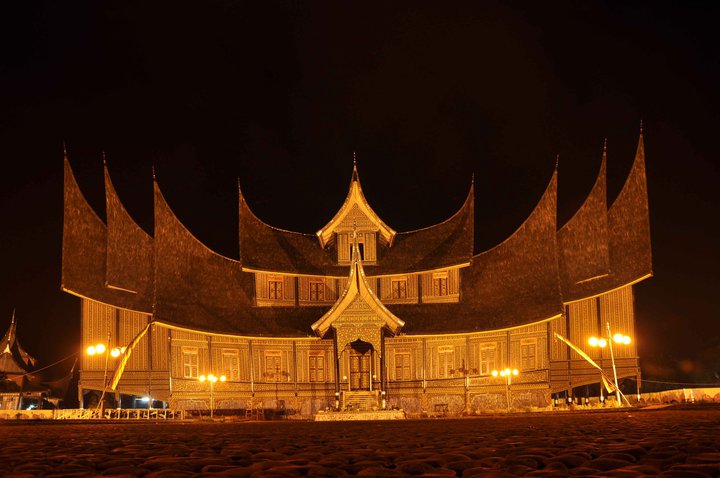 Istano Basa Pagaruyung